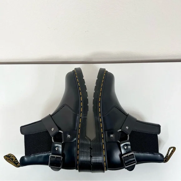 Dr. Martens WINCOX Black Leather Harness Buckle Moto Chelsea Boots Sz 9 NEW - Picture 10 of 16